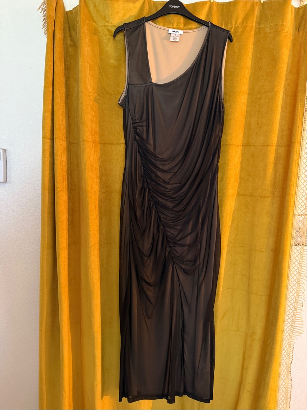 DKNY Black Ruched Sleeveless Midi Dress